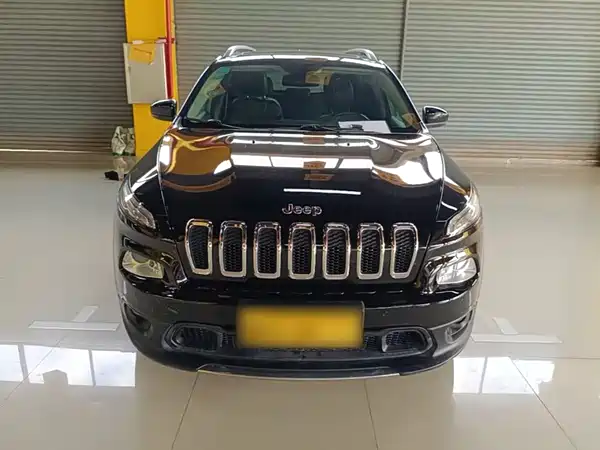Jeep Cherokee 2016