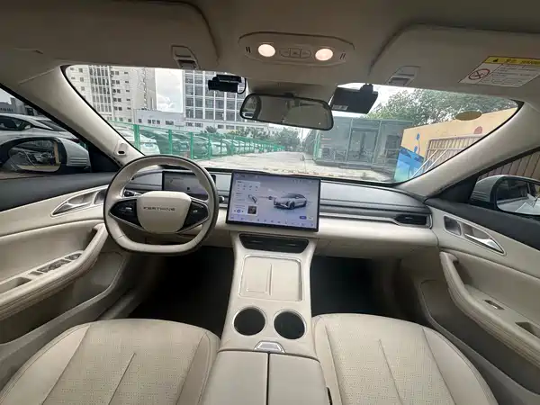 Dongfeng Xinghai S7 2025