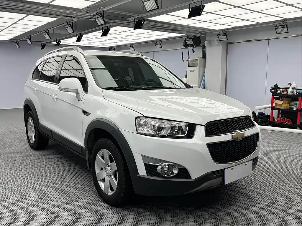 Chevrolet Captiva 2014 — фото 3