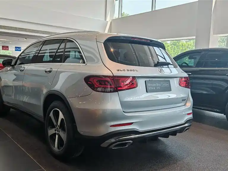 Mercedes-Benz GLC 2022 — фото 3