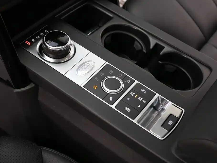 Land Rover Discovery 2020 — фото 13