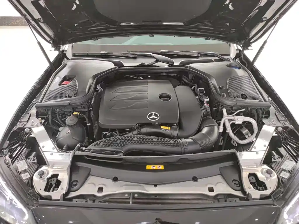 Mercedes-Benz E-Class 2023 — фото 13