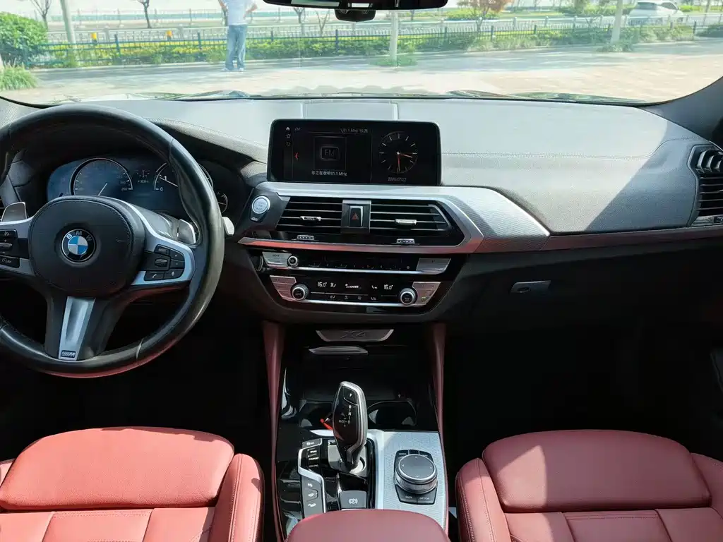 BMW X4 2019 — фото 10