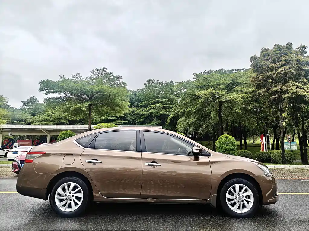 Nissan Sylphy 2013 — фото 8