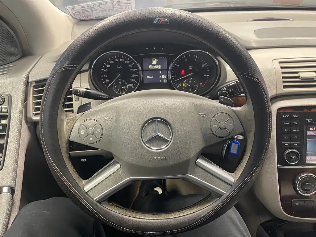 Mercedes-Benz R-Class 2010 — фото 24