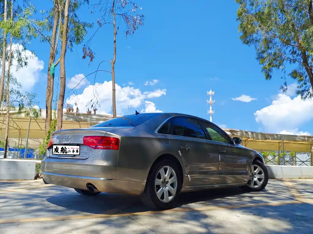 Audi A8 2014