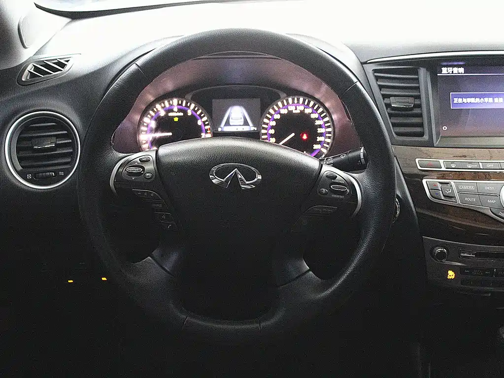 Infiniti QX60 2015 — фото 9