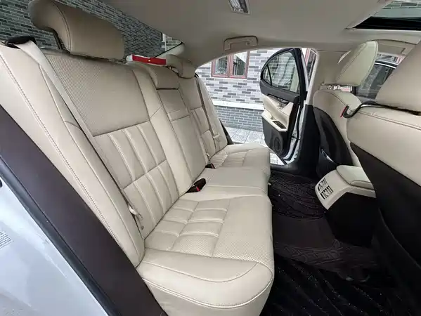 Lexus ES 2015