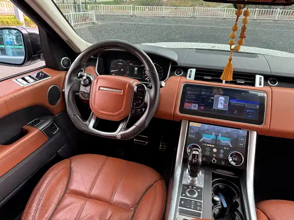 Land Rover Range Rover Sport 2015