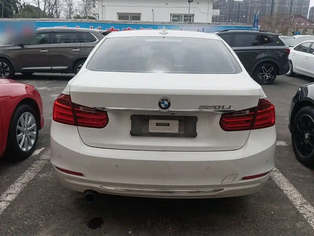 BMW 3 Series 2015 — фото 4