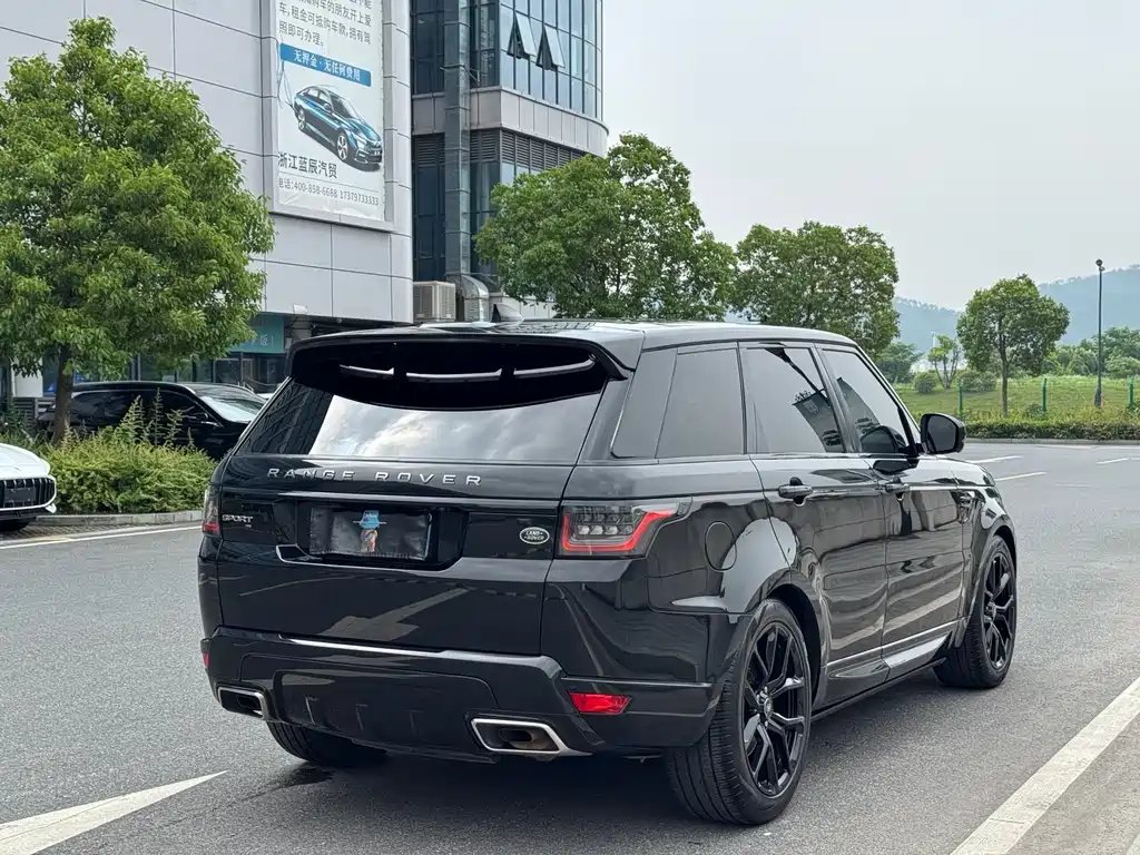 Land Rover Sport 2020 — фото 13