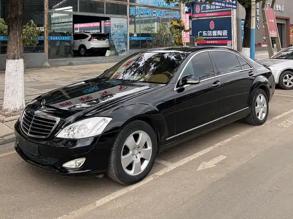 Mercedes-Benz S-Class 2008