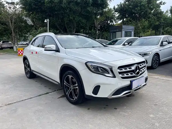 Mercedes-Benz GLA 2018