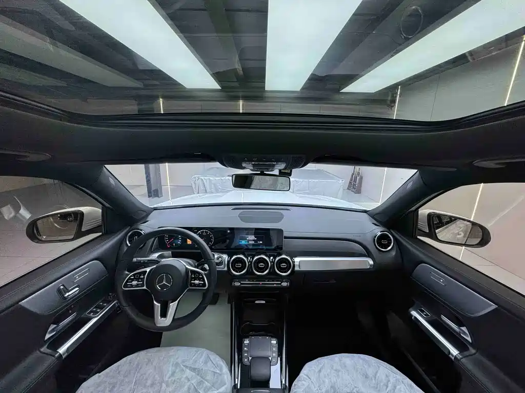 Mercedes-Benz GLB 2020 — фото 20