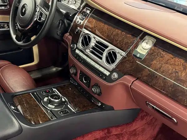 Rolls-Royce Ghost 2018