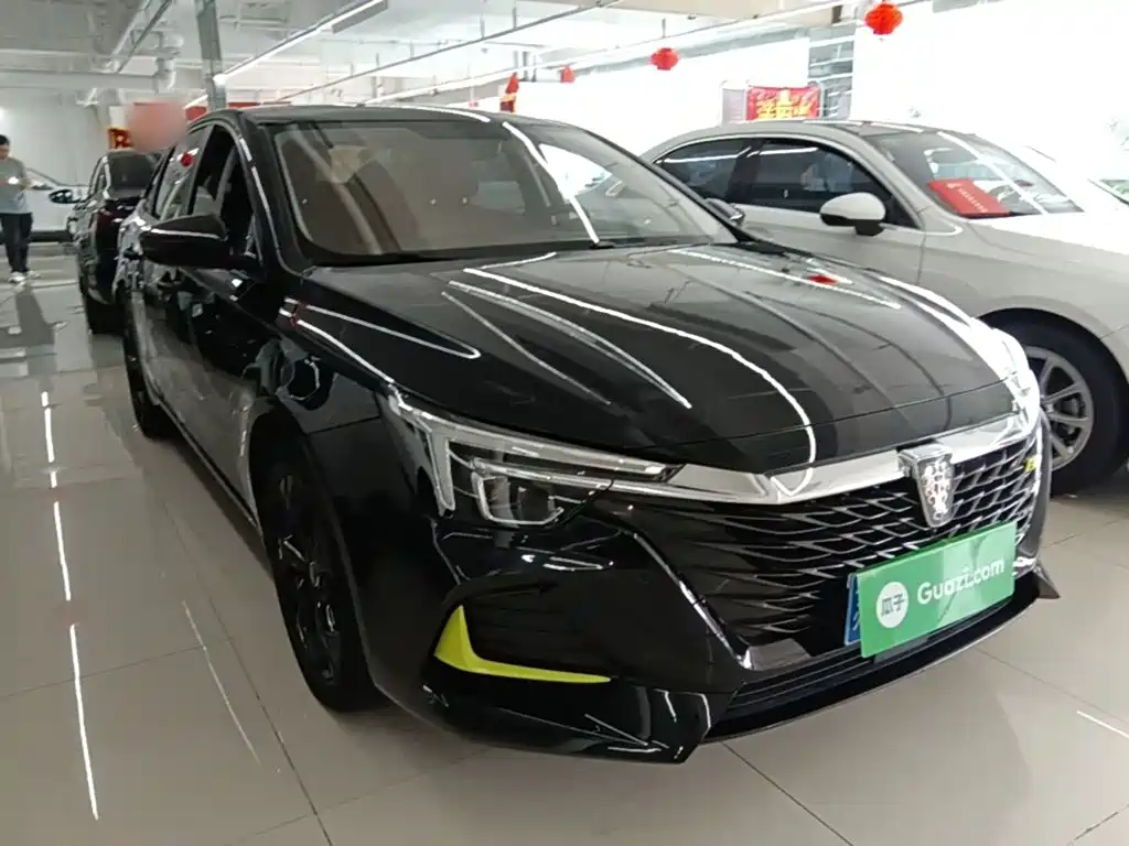 Roewe MAX 2021