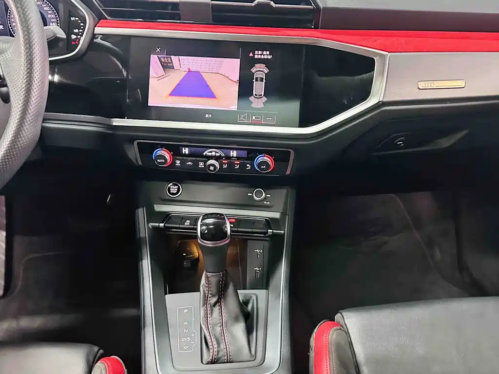 Audi Q3 Sportback 2021 — фото 12