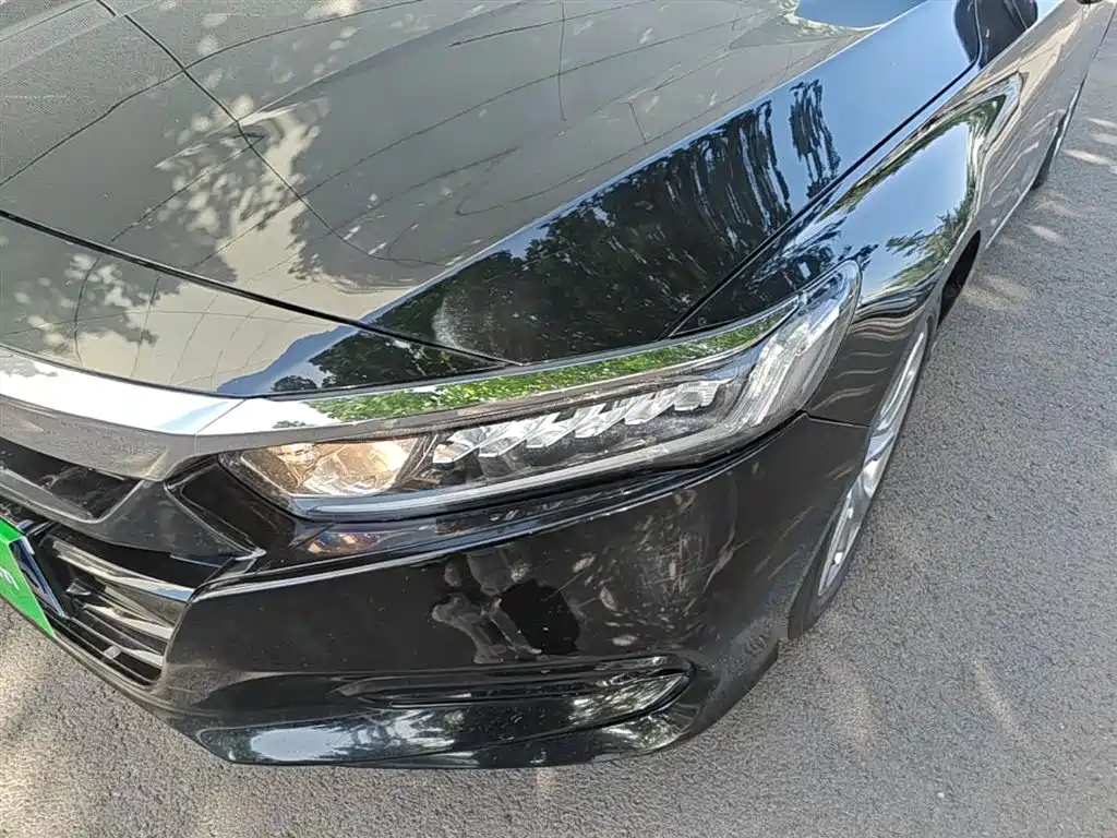 Honda Accord 2018 — фото 24