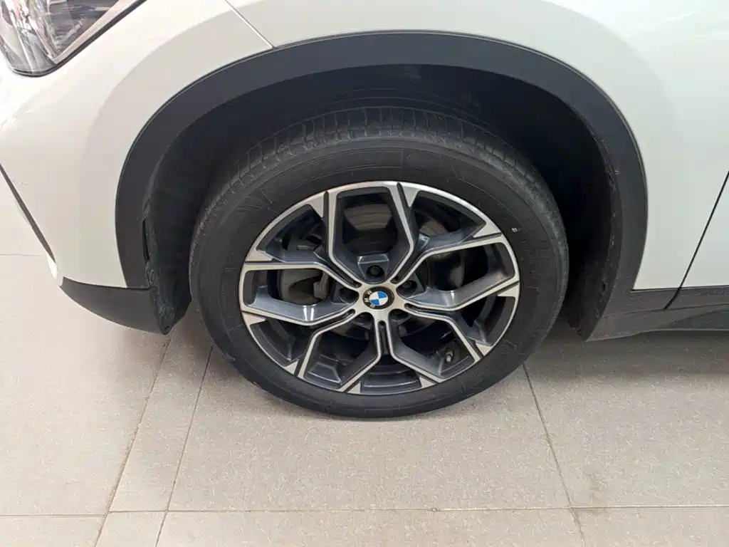 BMW X1 2020 — фото 23