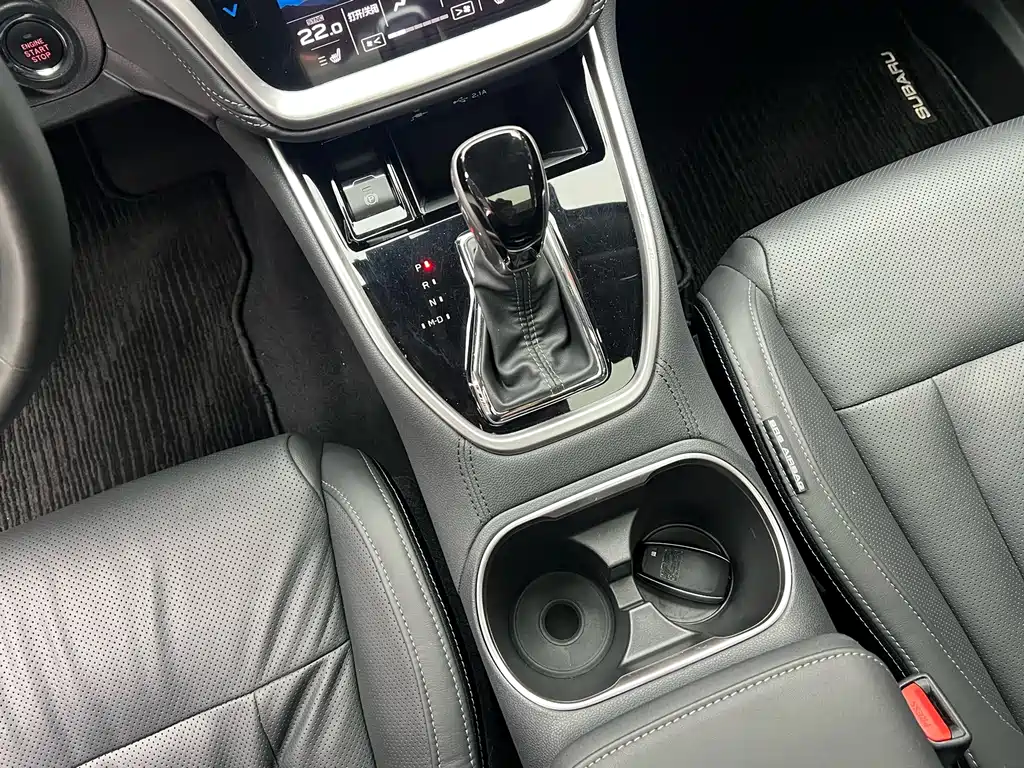 Subaru Outback 2022 — фото 13