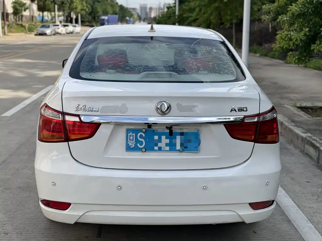 Dongfeng Fengshen A60 2016 — фото 7