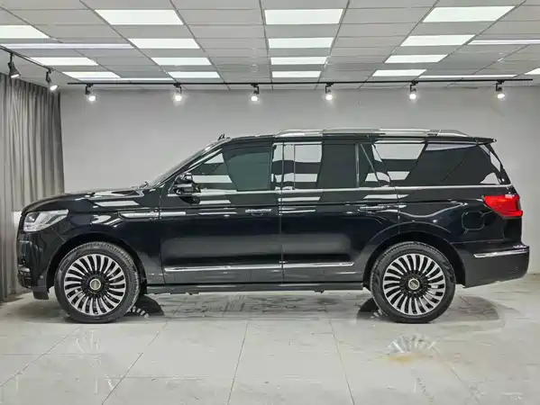 Lincoln Navigator 2018