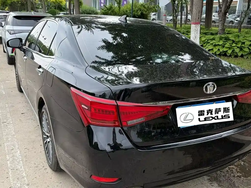 Toyota Crown 2019 — фото 4