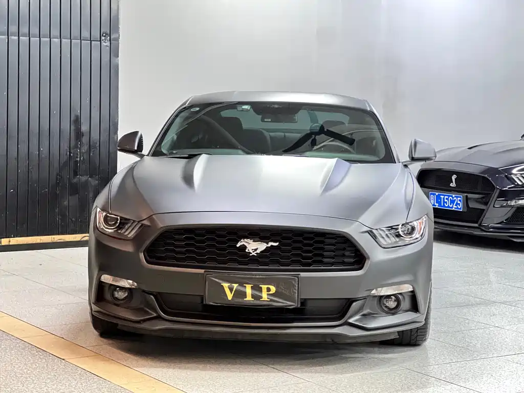 Ford Mustang 2018 — фото 2