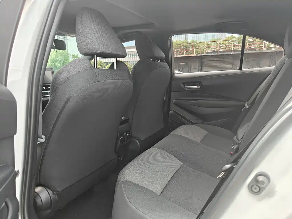 Toyota Levin 2022 — фото 10