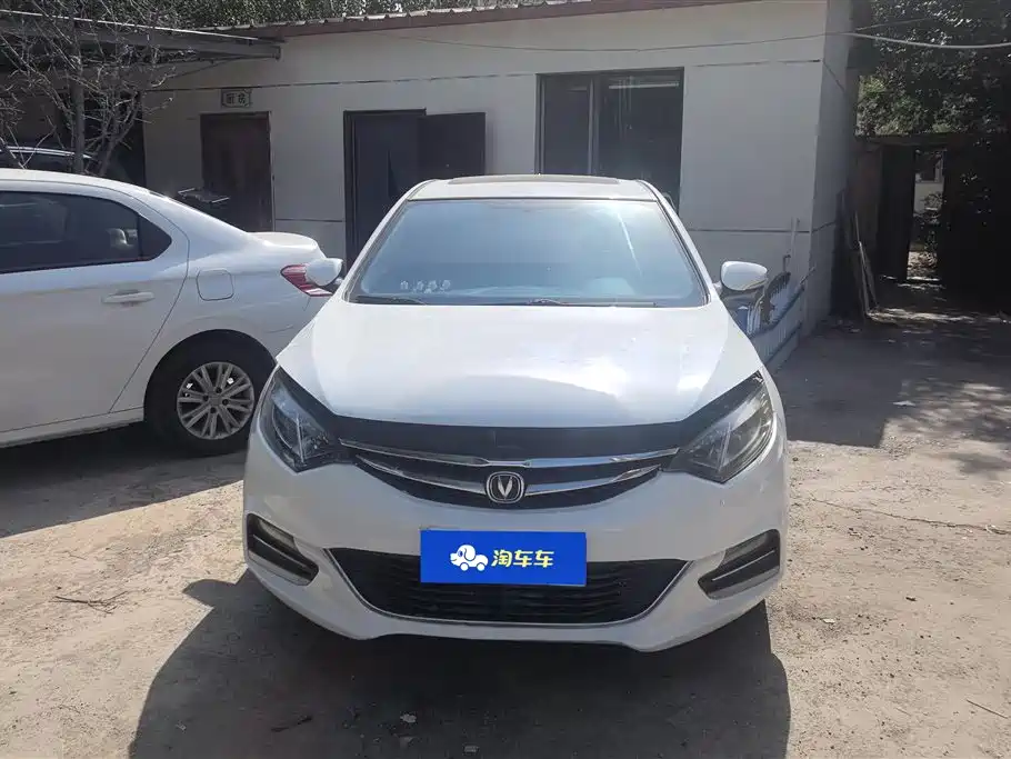 Changan Eado XT 2016 — фото 2
