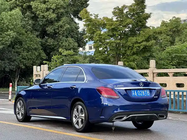 Mercedes-Benz C-Class 2020