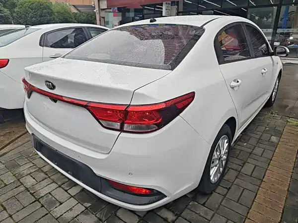 Kia K2 2017