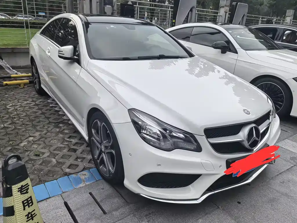 Mercedes-Benz E-Class 2016 — фото 10