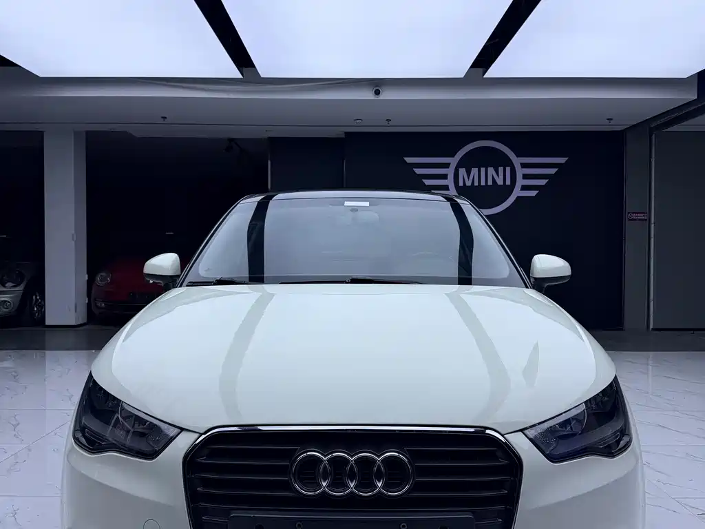 Audi A1 2012