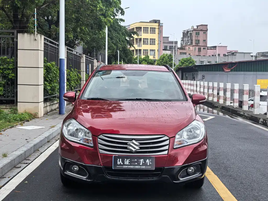 Suzuki S-Cross 2015 — фото 2