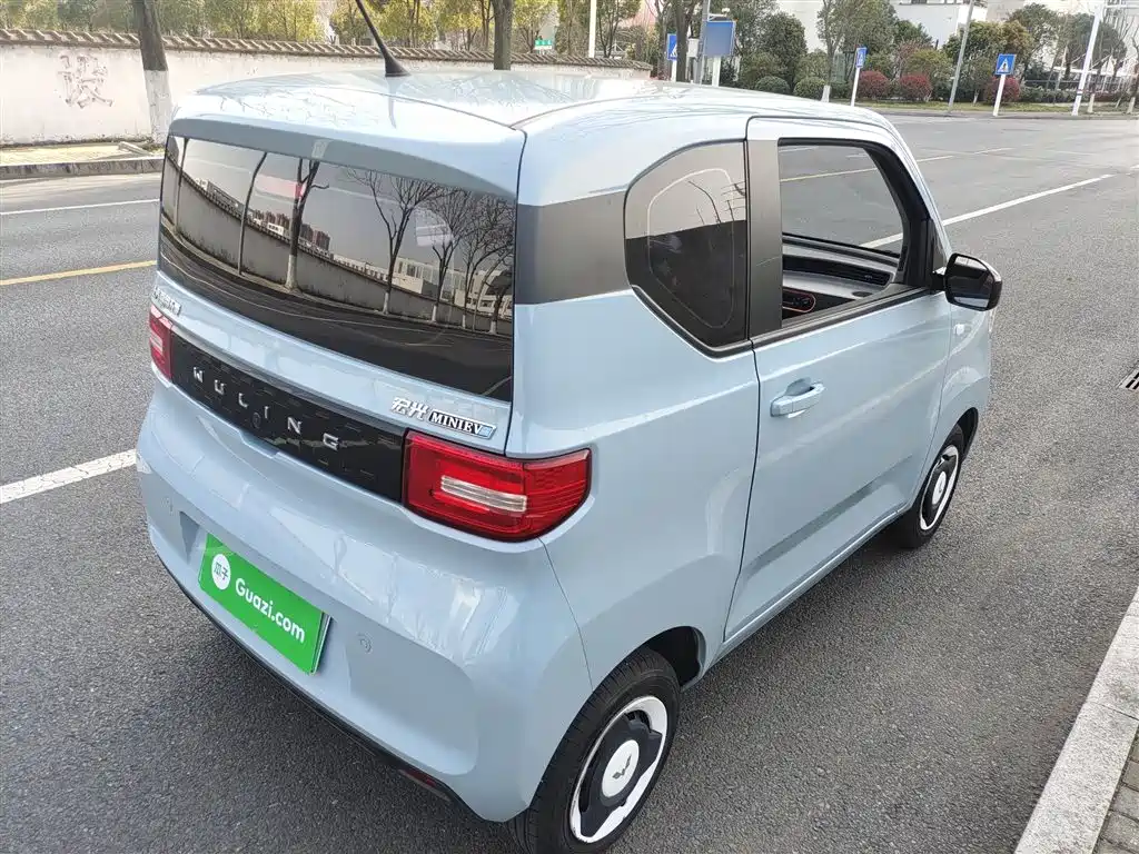 Wuling MINIEV 2023