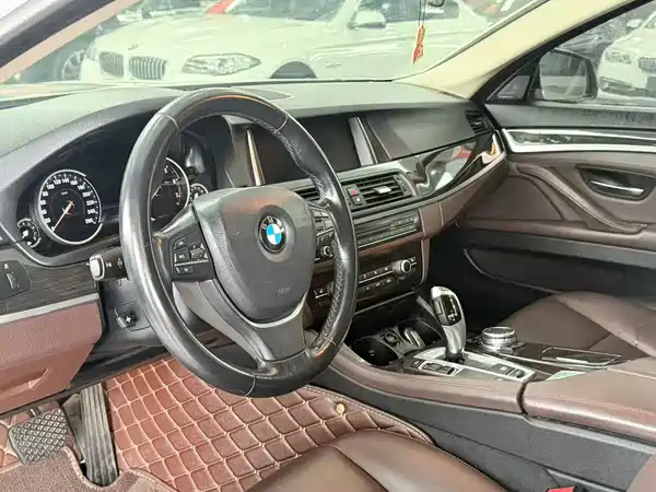 BMW 5 Series 2017