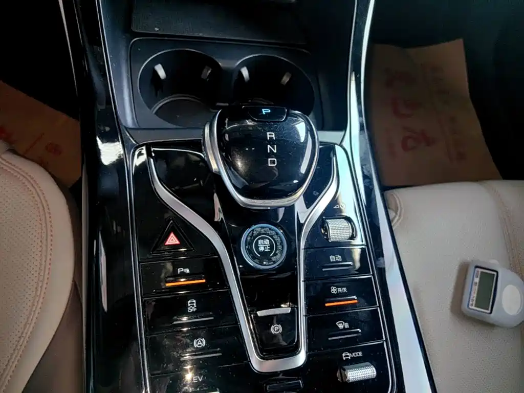 BYD Qin PLUS 2023 — фото 14