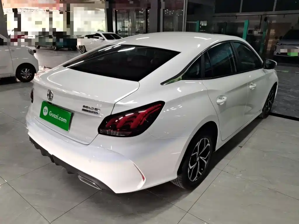 MG MG5 2023