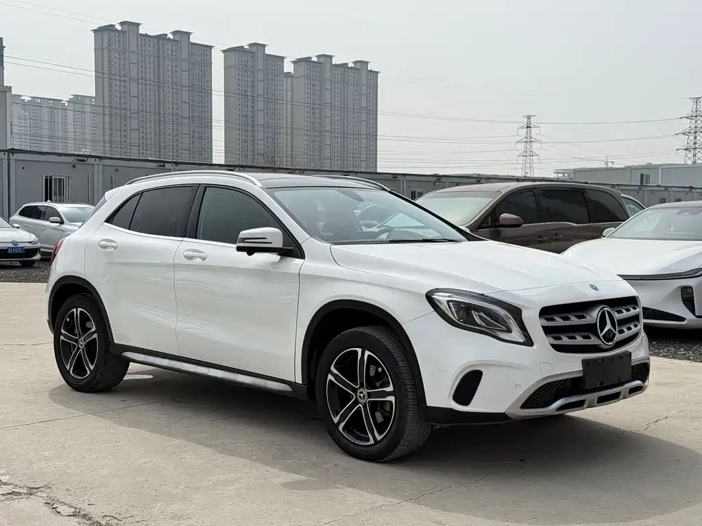 Mercedes-Benz GLA 2018 — фото 3