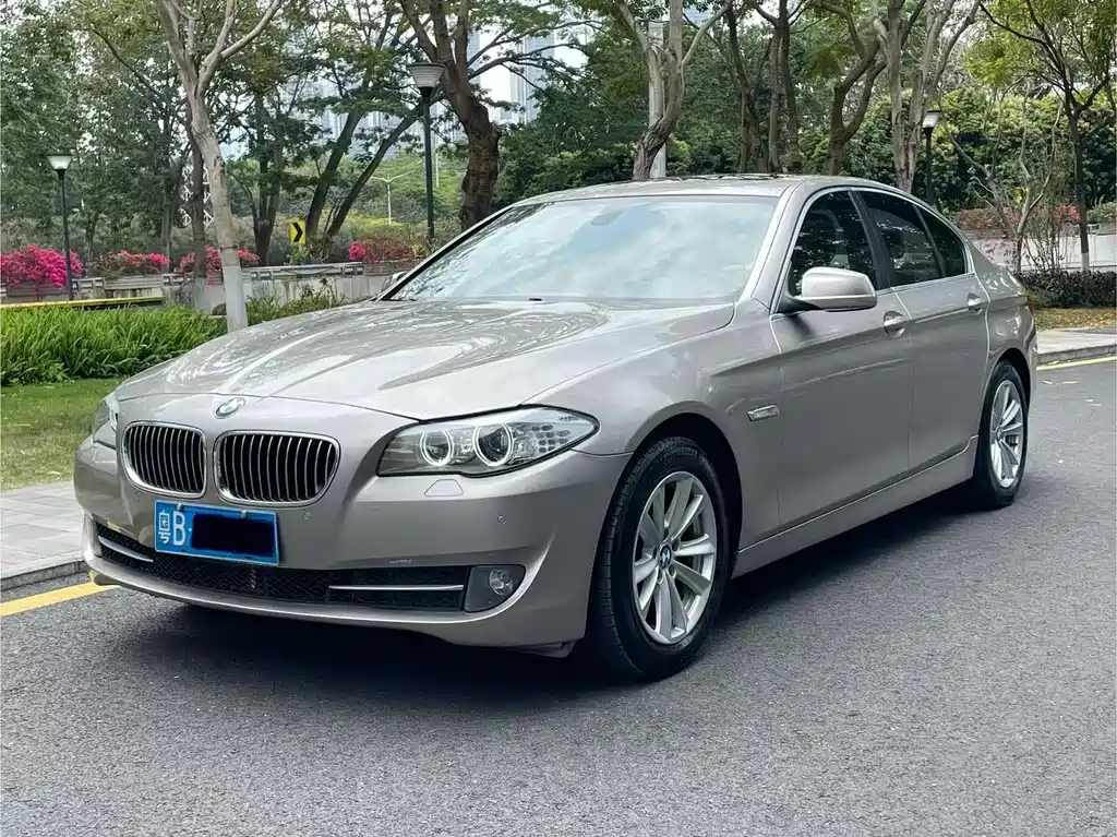 BMW 5 Series 2012