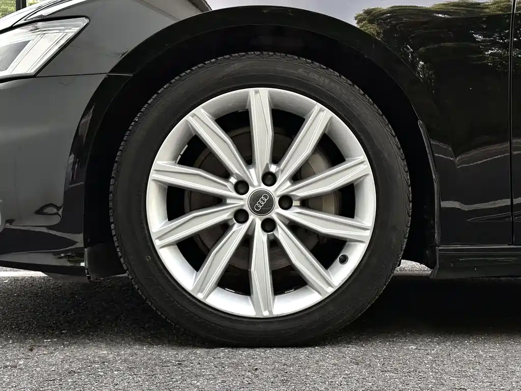 Audi A6L 2020 — фото 17