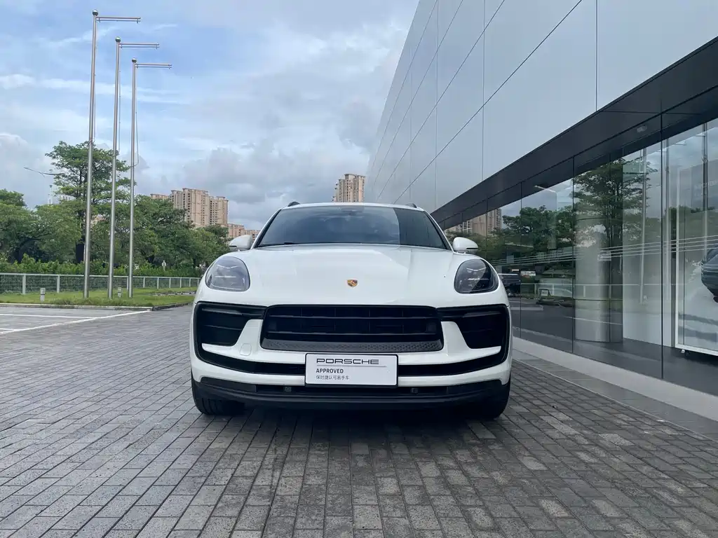 Porsche Macan 2023 — фото 2