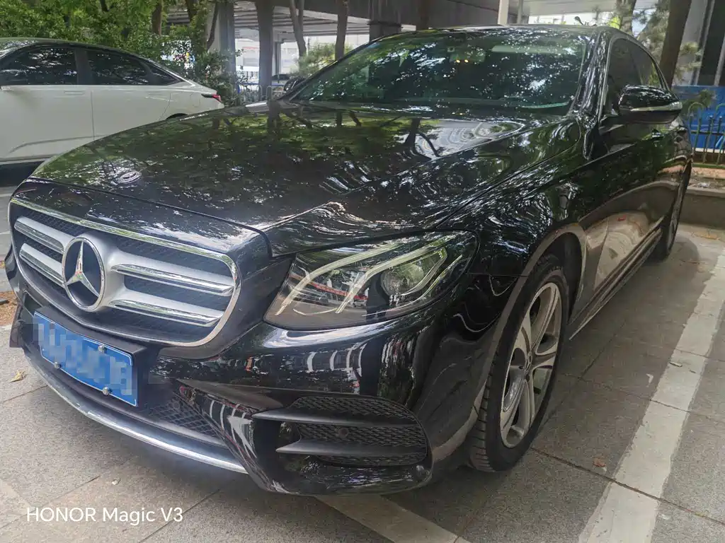 Mercedes-Benz E-Class 2019