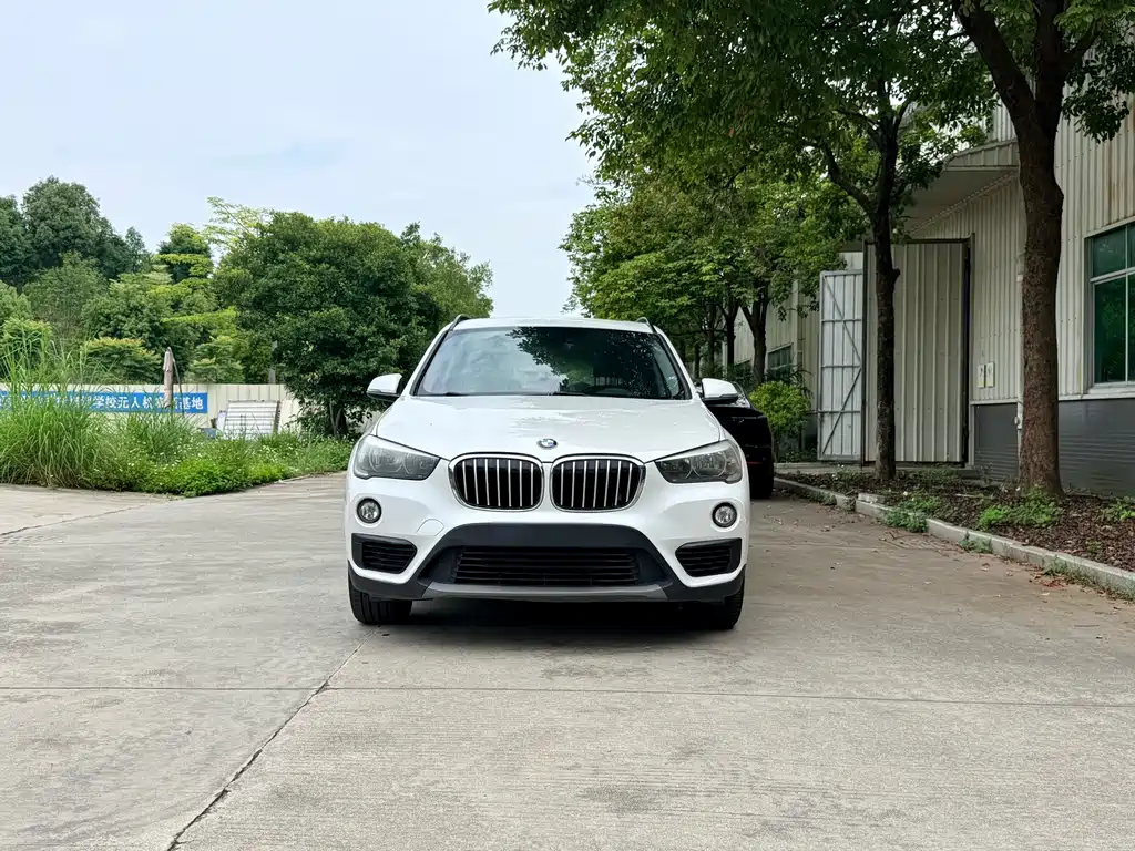 BMW X1 2018 — фото 5