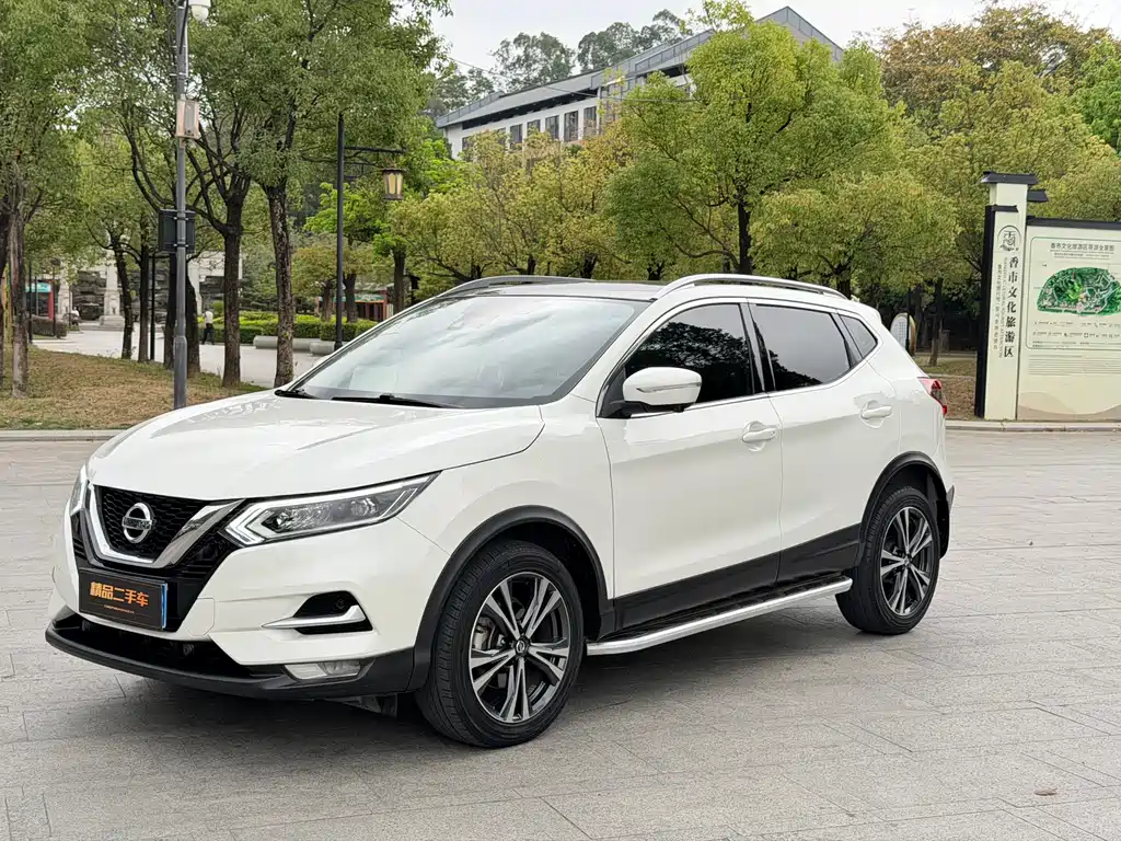 Nissan Qashqai 2023 — фото 1