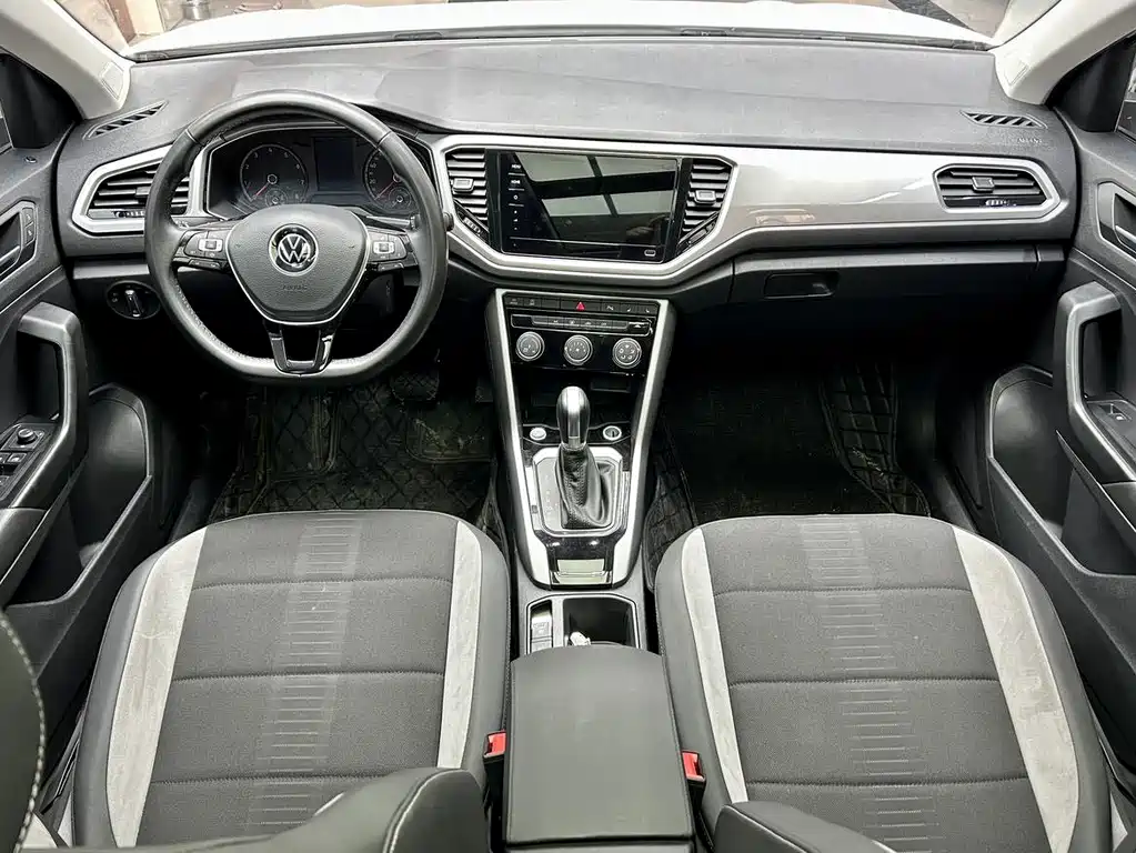 Volkswagen T-Roc 2022 — фото 12