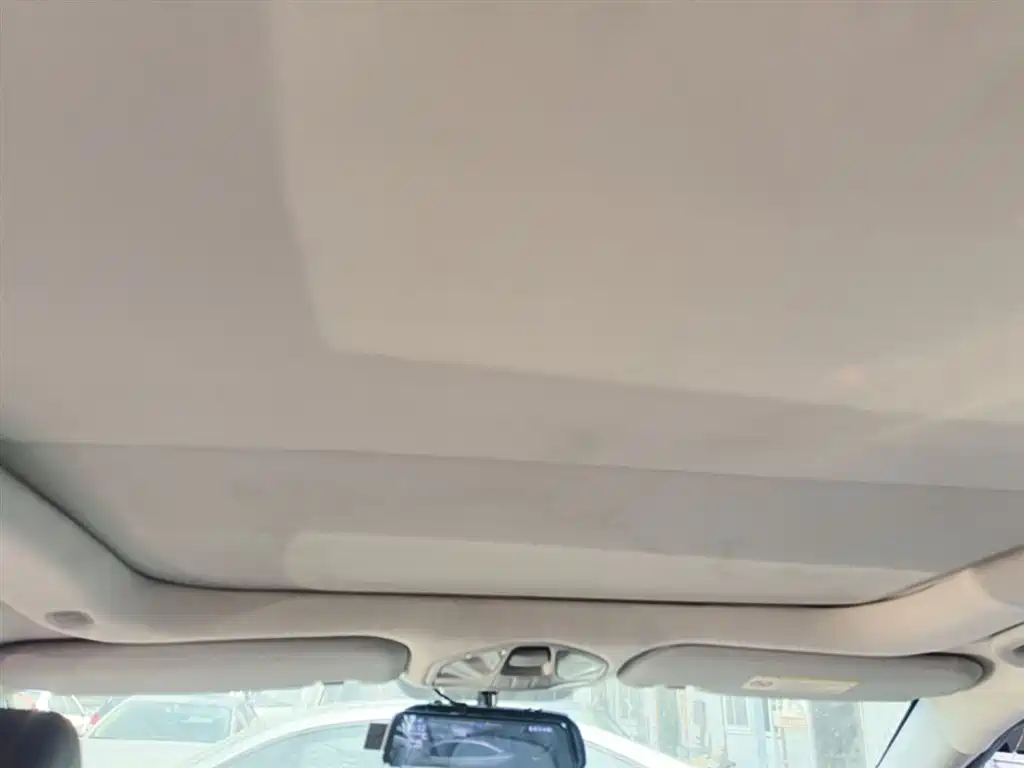 Hyundai Santa Fe 2015 — фото 18