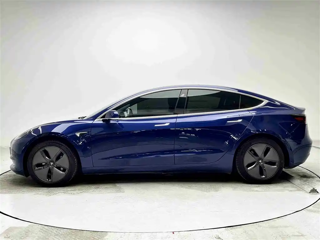 Tesla Model 3 2020 — фото 20
