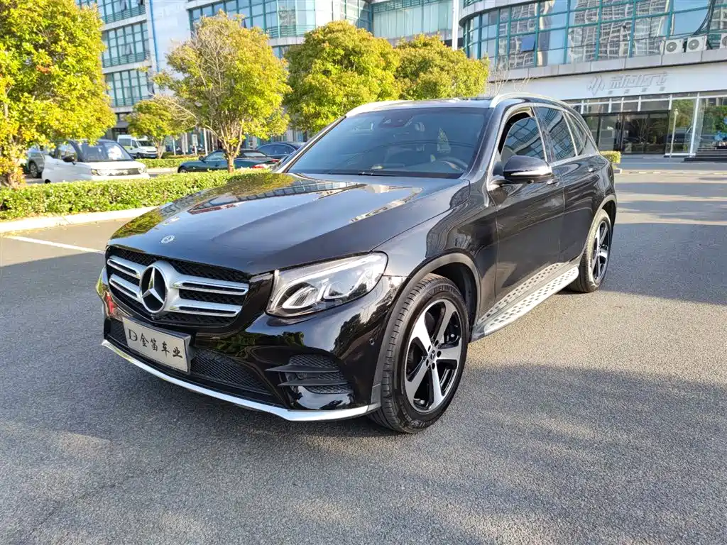 Mercedes-Benz GLC 2018 — фото 1